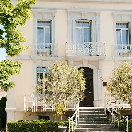 Maison De Maitre Pool Garden Coeur Cristal